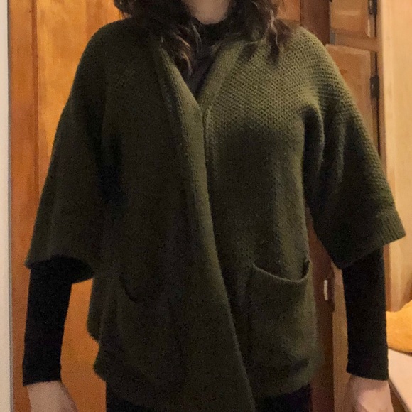 Cardigan - Picture 2 of 3